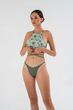 Load image into Gallery viewer, Bondi Top - Flower Print Dark Ivy
